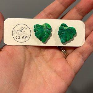 Green medium sized stud leaf earrings